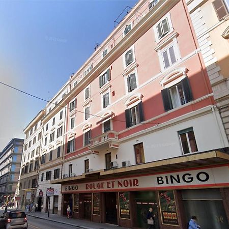 Luxury Apartment Magda ローマ エクステリア 写真