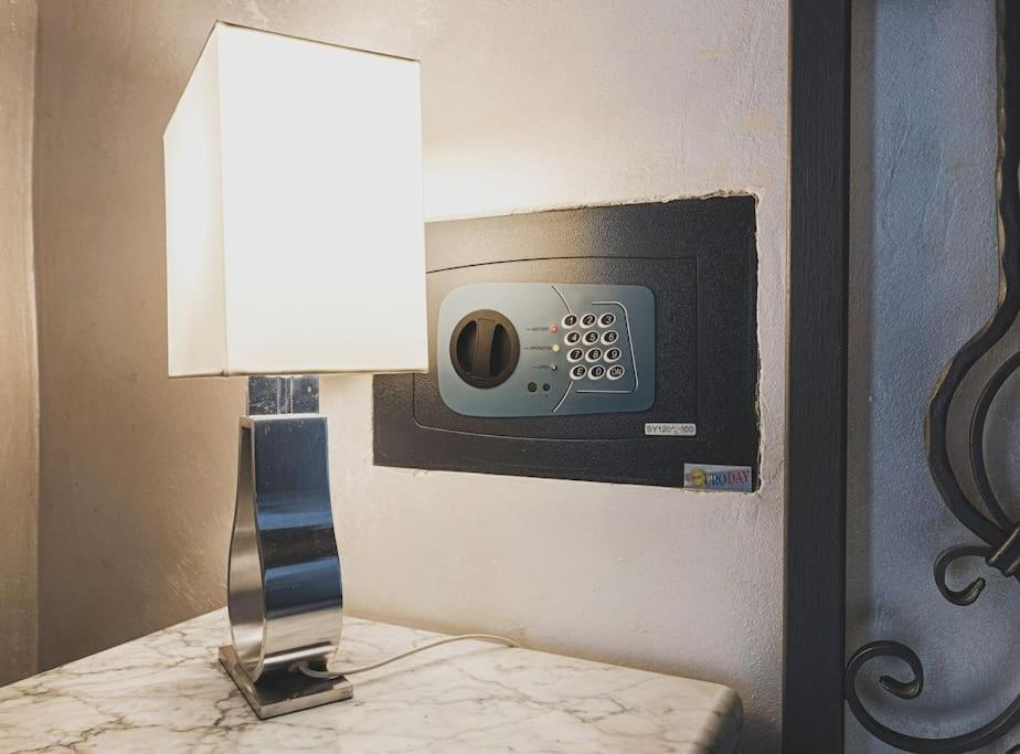 Luxury Apartment Magda ローマ エクステリア 写真